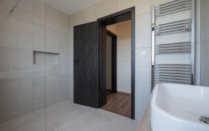 NA PREDAJ 4izb. rekreačný dom priamo pri golfovom areály PENATI GOLF REZORT