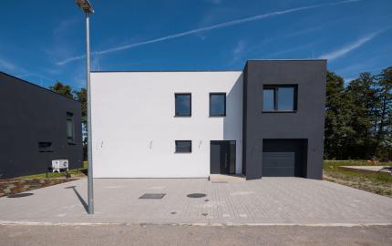 NA PREDAJ 4izb. rekreačný dom priamo pri golfovom areály PENATI GOLF REZORT