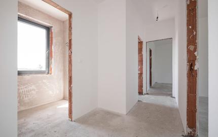 NA PREDAJ 4izb. rekreačný dom priamo pri golfovom areály PENATI GOLF REZORT