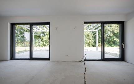 NA PREDAJ 4izb. rekreačný dom priamo pri golfovom areály PENATI GOLF REZORT