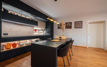 Na predaj 3izb. byt, 188m2, ul. Fraňa Kráľa, Staré mesto