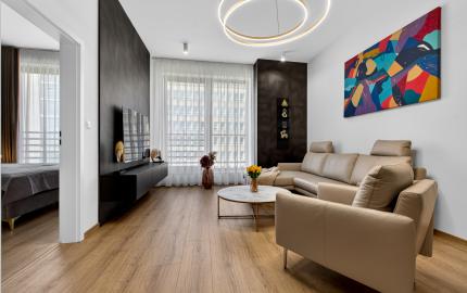 Na prenájom 2izb. byt, 58m2 + 40m2 garáž, FIVE STAR RESIDENCE*****
