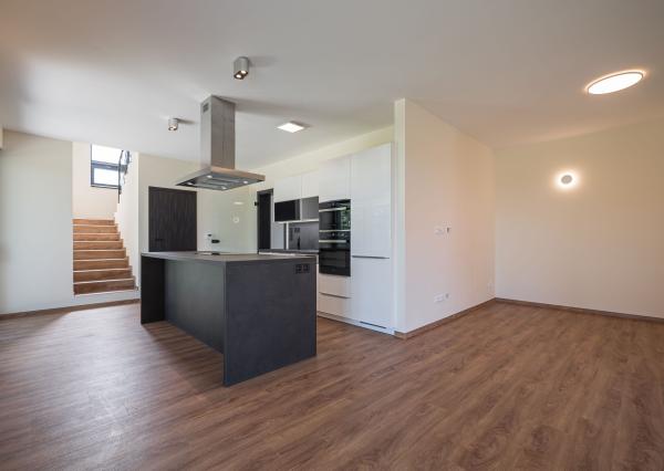 NA PREDAJ 4izb. rekreačný dom priamo pri golfovom areály PENATI GOLF REZORT