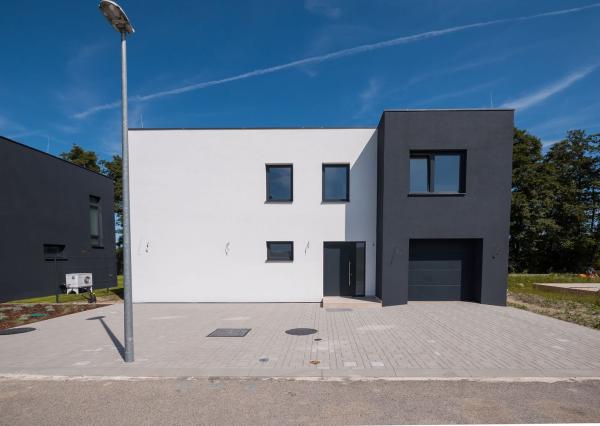 NA PREDAJ 4izb. rekreačný dom priamo pri golfovom areály PENATI GOLF REZORT