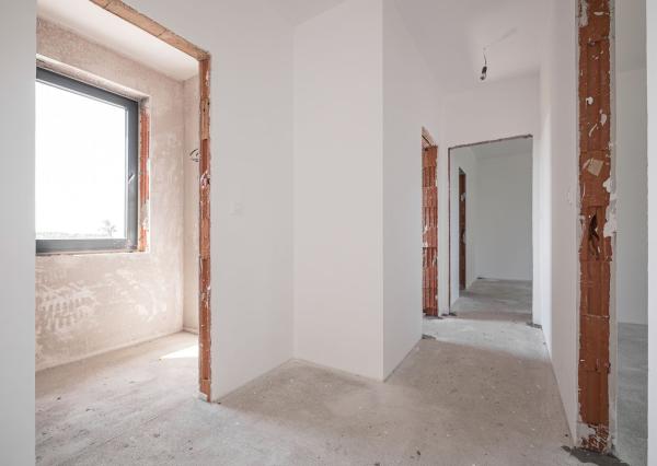 NA PREDAJ 4izb. rekreačný dom priamo pri golfovom areály PENATI GOLF REZORT