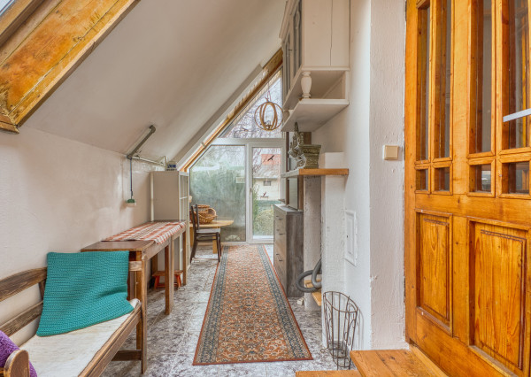 P.G's & Co. | Predáme 3 izbový rodinný dom na veľkom krásnom pozemku v Dobrohošti