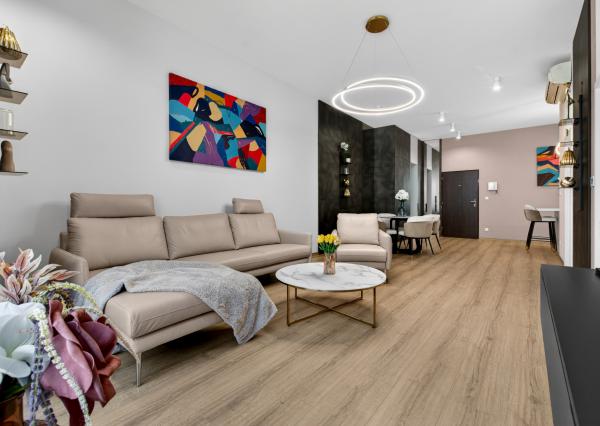 Na prenájom 2izb. byt, 58m2 + 40m2 garáž, FIVE STAR RESIDENCE*****