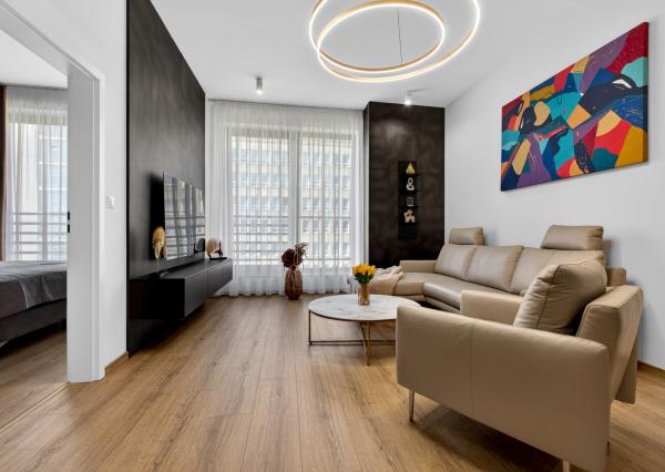 Na prenájom 2izb. byt, 58m2 + 40m2 garáž, FIVE STAR RESIDENCE*****
