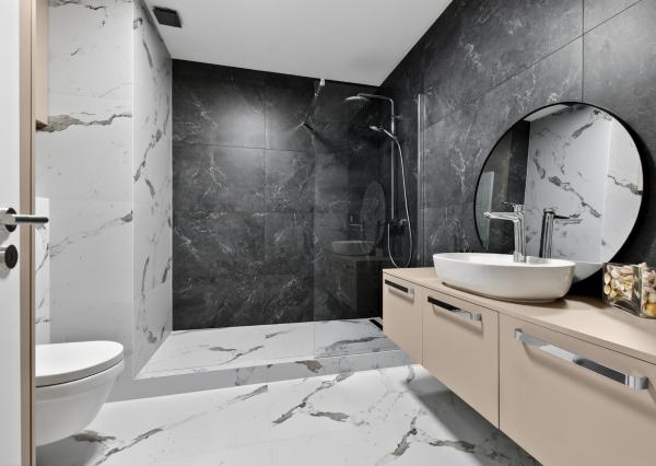 Na prenájom 2izb. byt, 58m2 + 40m2 garáž, FIVE STAR RESIDENCE*****