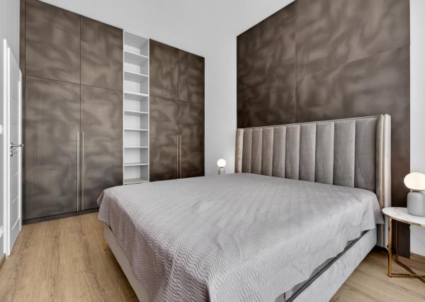 Na prenájom 2izb. byt, 58m2 + 40m2 garáž, FIVE STAR RESIDENCE*****